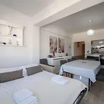 Apartamento 2br Near Costa Da Caparica | By Airnest Charneca (Setubal)