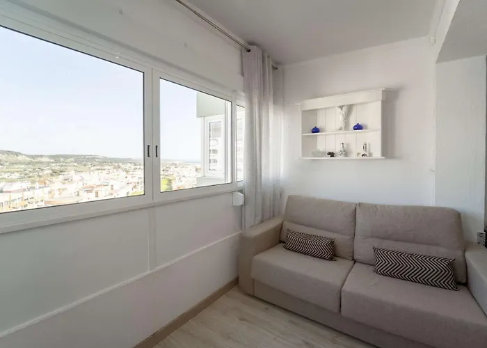 Lejlighed 2br Near | By Airnest