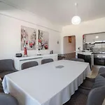 Apartment 2br Near Costa Da Caparica | By Airnest