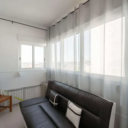 Lägenhet 2br Near Costa Da Caparica | By Airnest Charneca (Setubal)