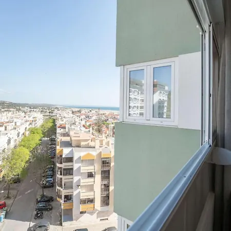 2br Near Costa Da Caparica | By Airnest 아파트 *