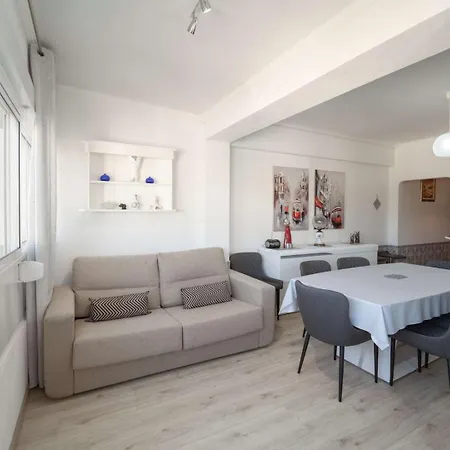 2br Near Costa Da Caparica | By Airnest Charneca (Setubal)